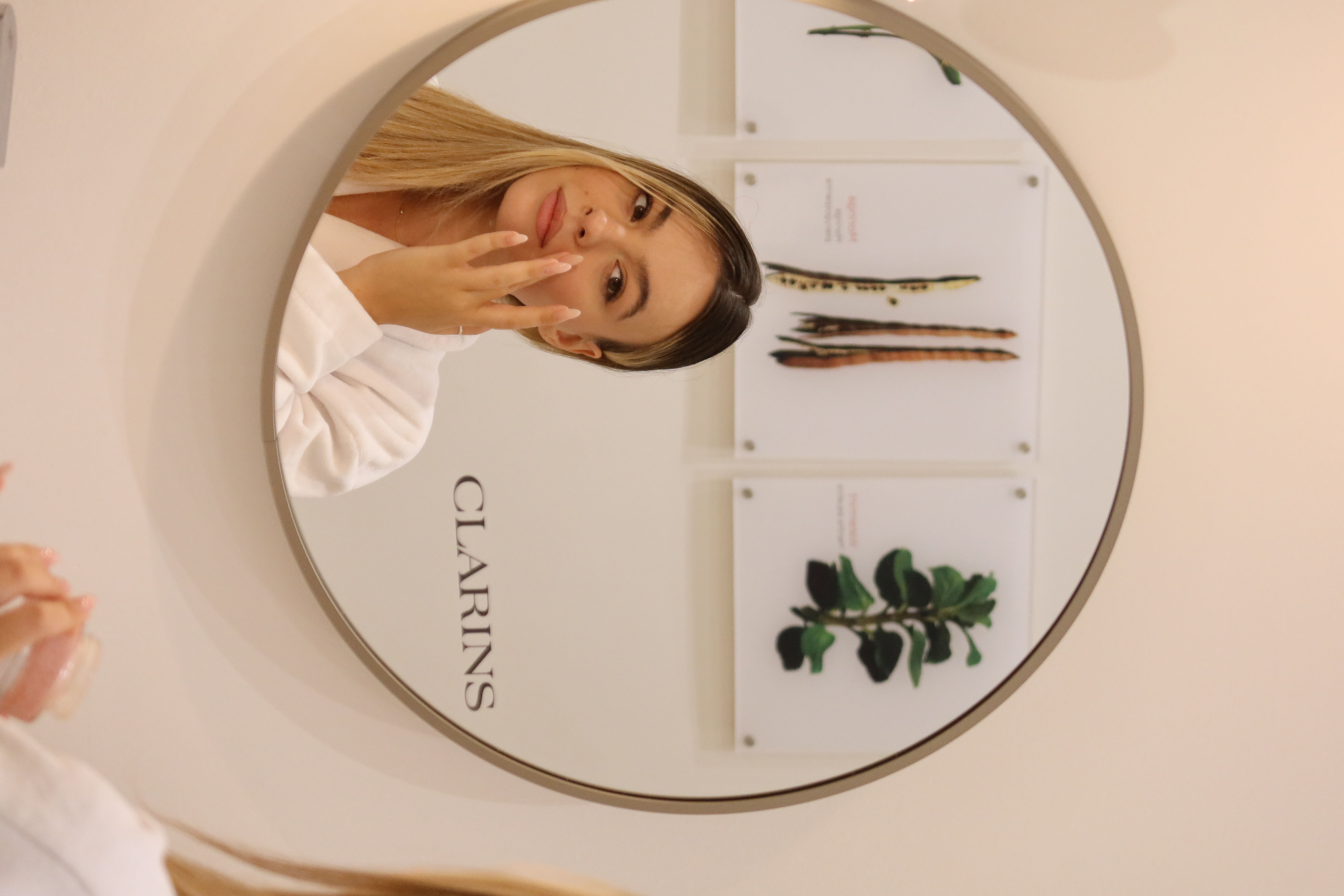 FACIAL TREATMENTS BY CLARINS 